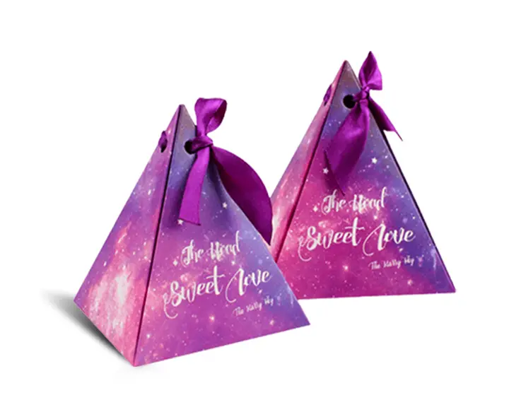 custom pyramid boxes UK