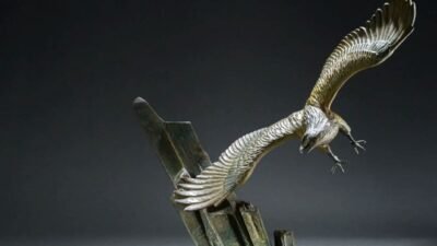 bronze eagle statue